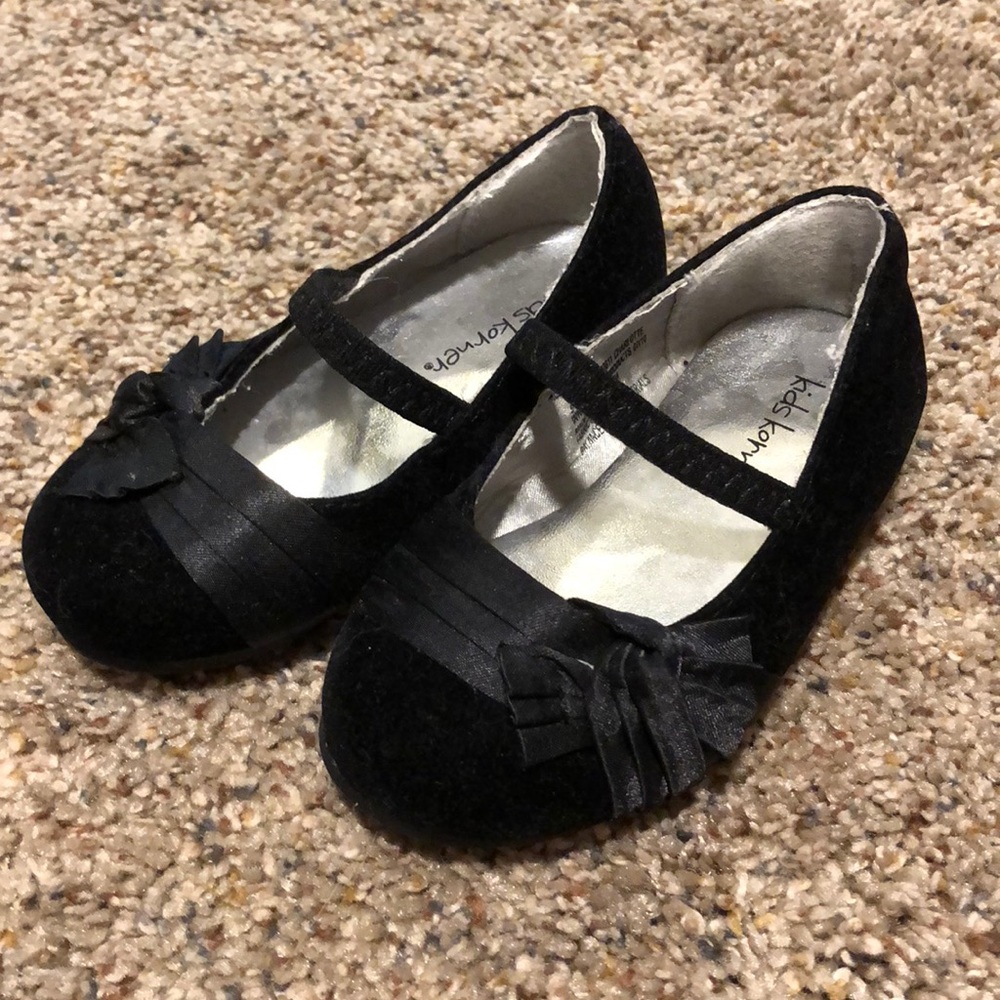 Girls dress shoes